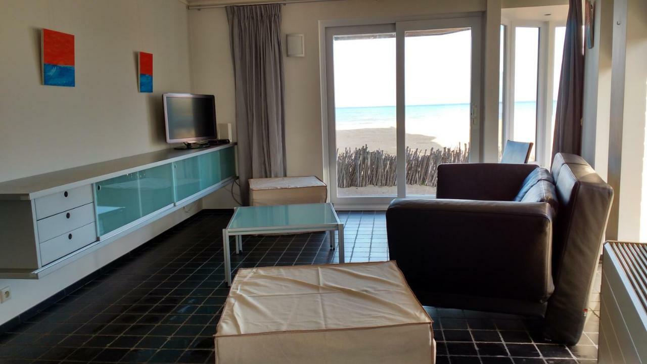 Malibu Beach Koksijde Buitenkant foto