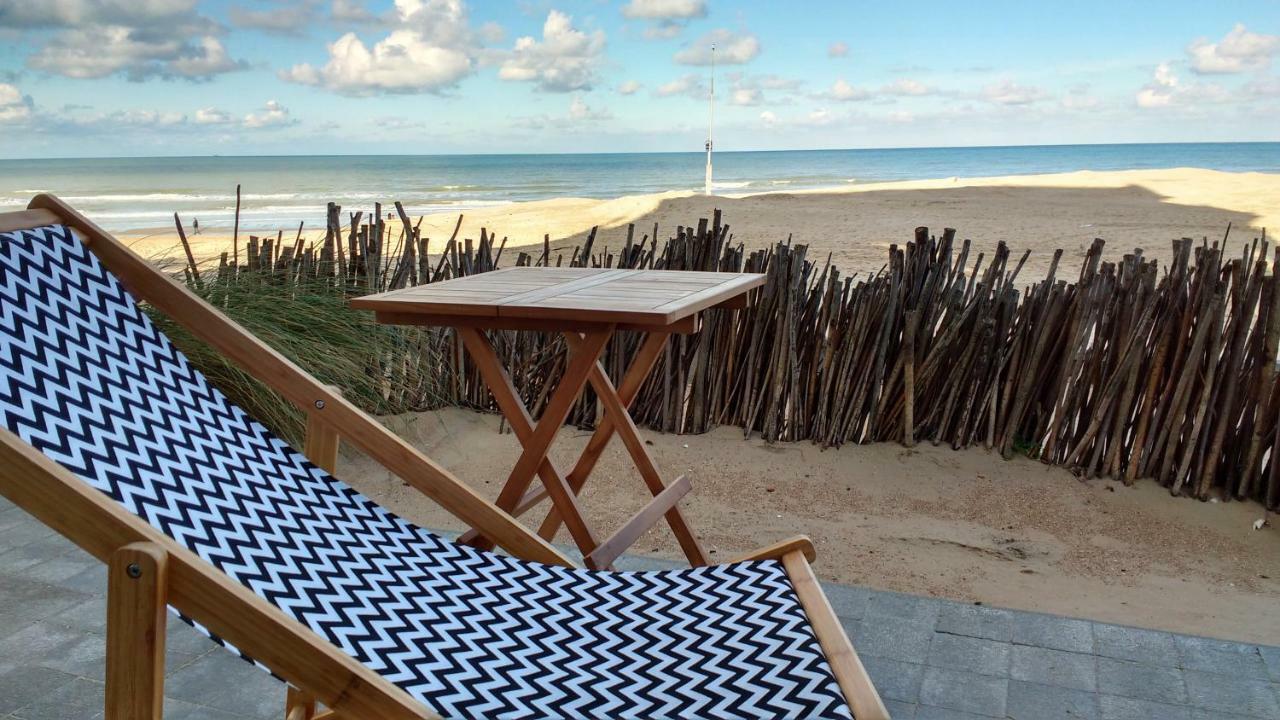 Malibu Beach Koksijde Buitenkant foto
